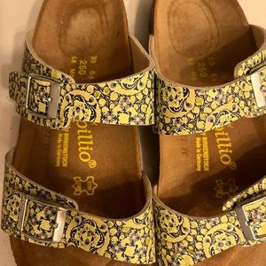 Papillio two strap blue and yellow printed sandals size 8 or 39